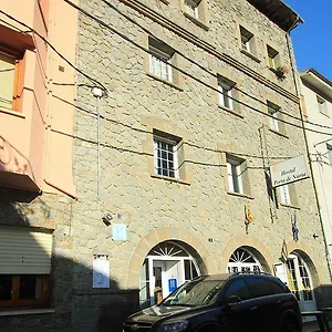 https://hostal-porta-de-nuria.catalonia-hotels.com