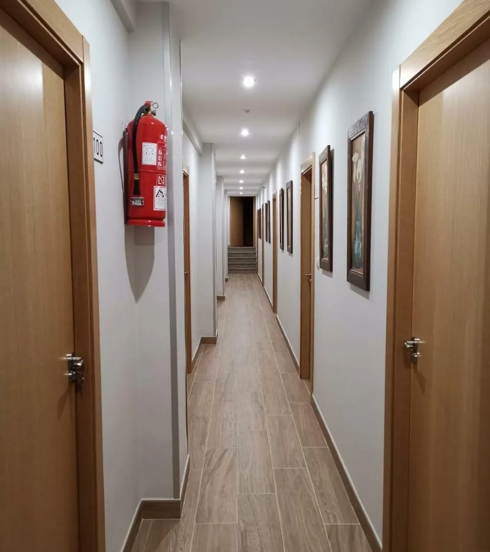 Guest house Hostal El Sevillano Rus Spain